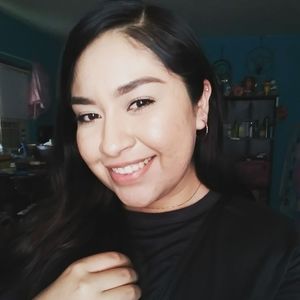 Meet your Posher, Araceli